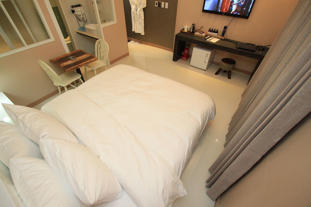 Hound Hotel Changwon Luaran gambar