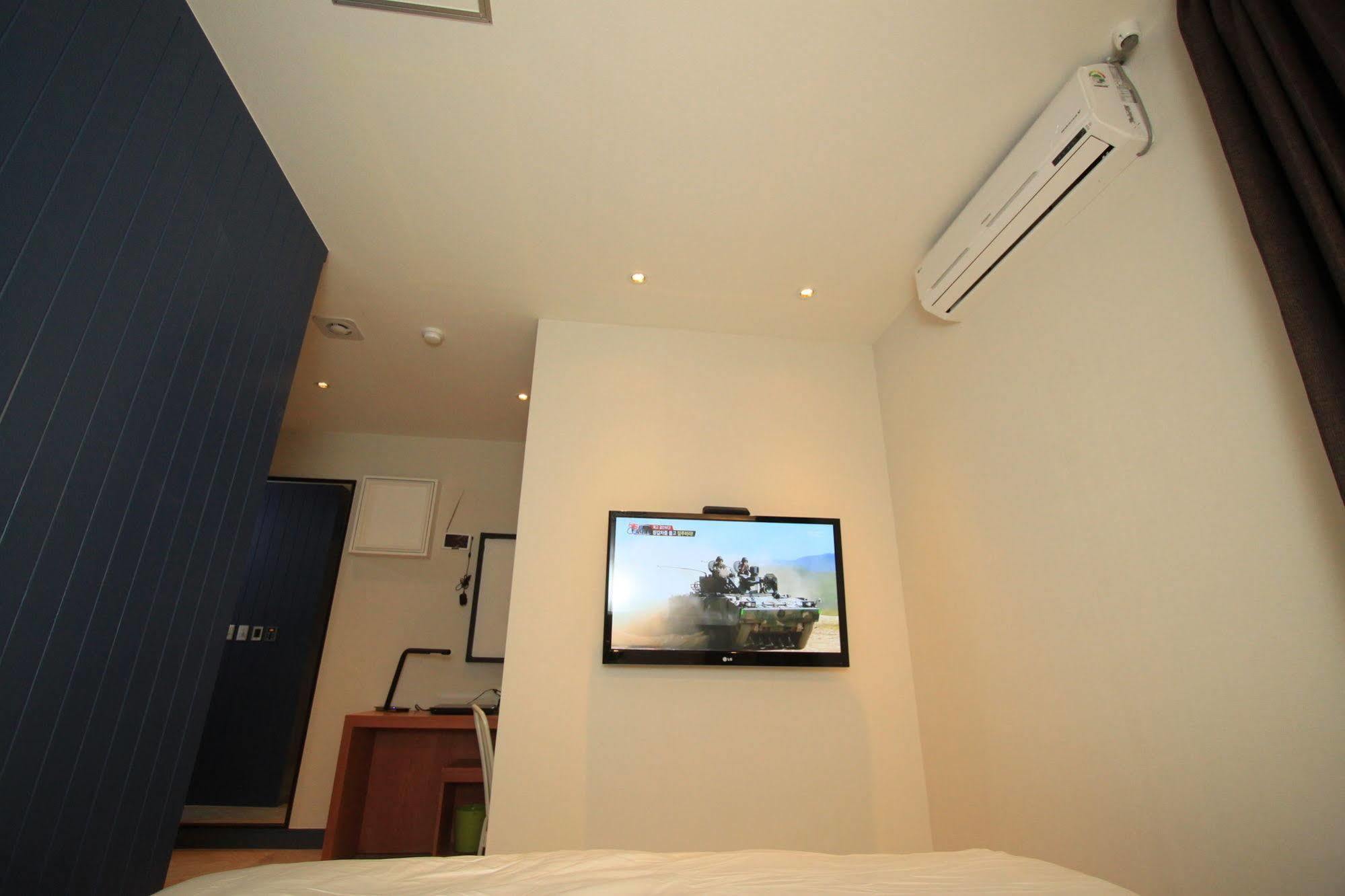 Hound Hotel Changwon Luaran gambar