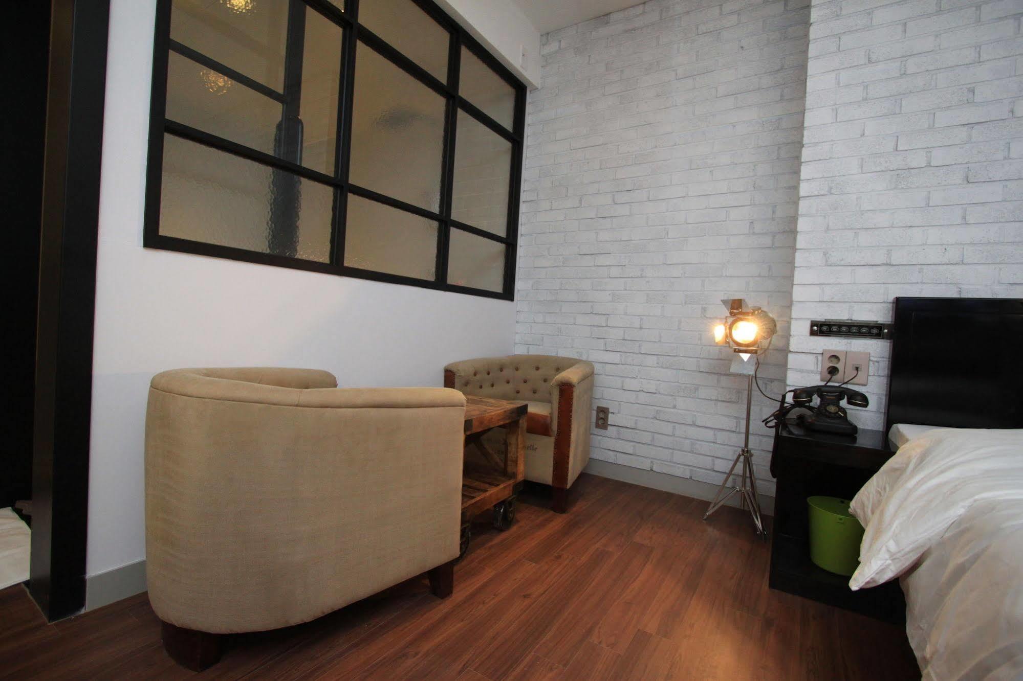 Hound Hotel Changwon Luaran gambar