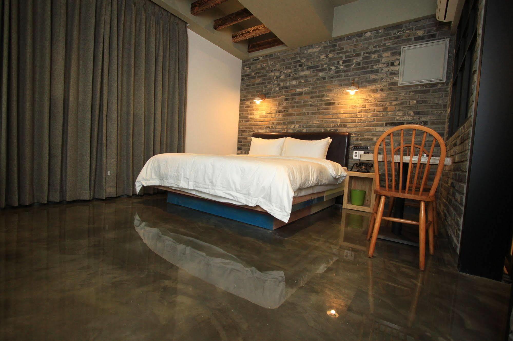 Hound Hotel Changwon Luaran gambar